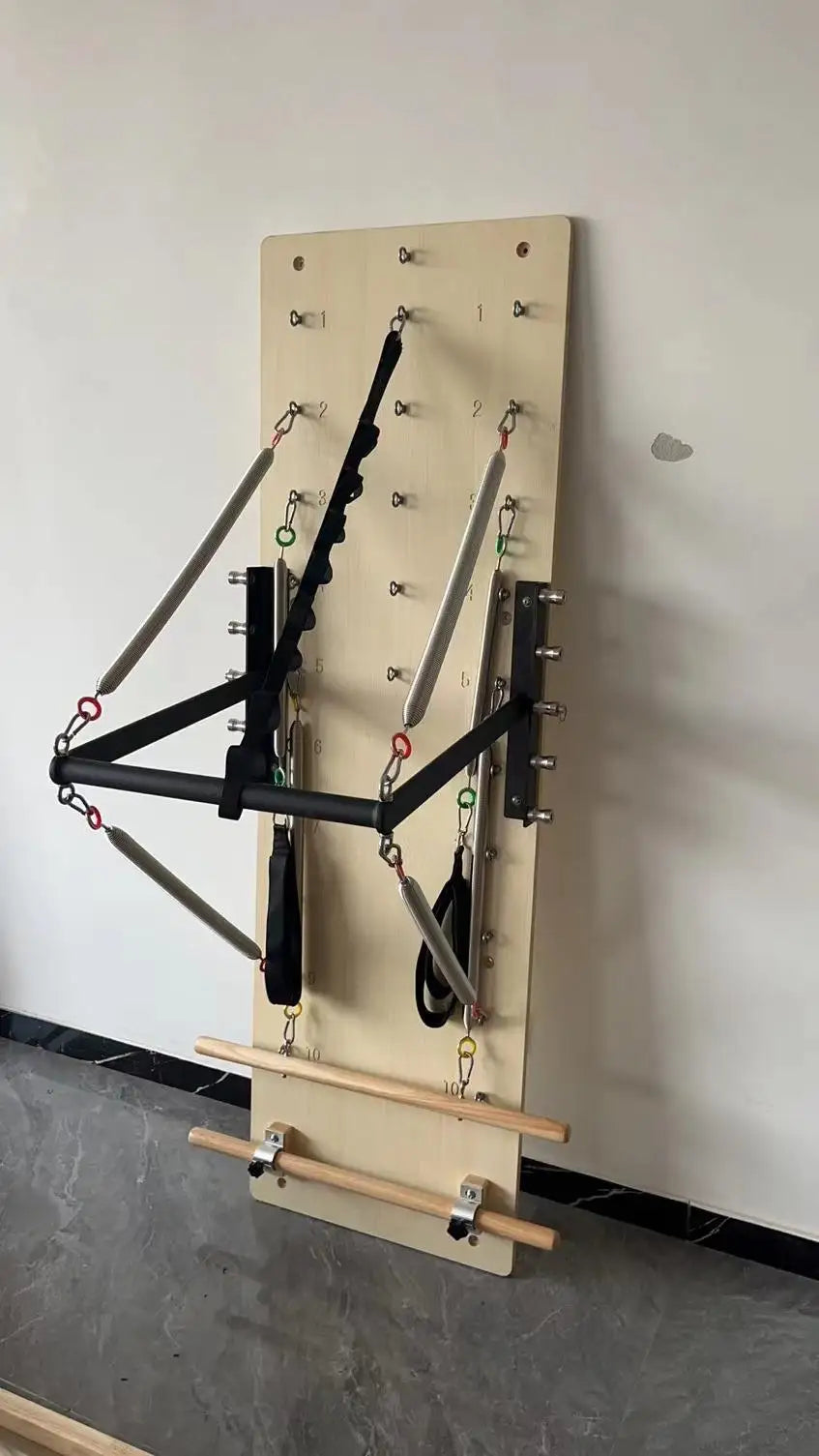 Professional Yoga Pilates Studio Reformer Wall Tower Unit Spring Board Pilates Springboard