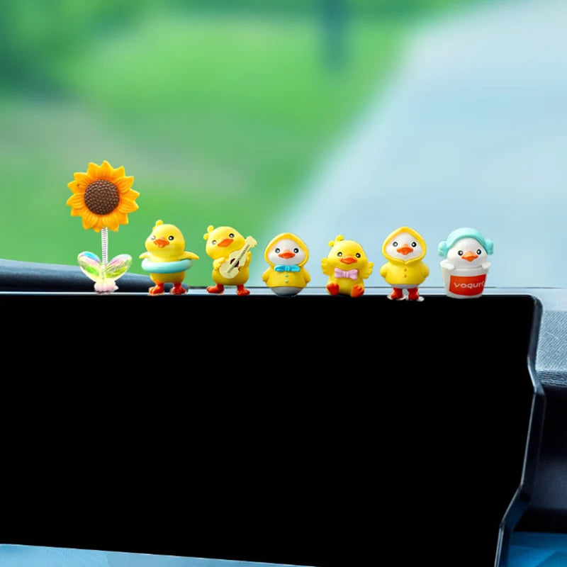 1Set Cartoon Resin Little Yellow Duck Model Car Center Console Decor Cute Car Ornaments Auto Interior Dashboard Accessories