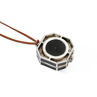 Jack Sparrow Box Compass Pendant Necklace Unisex Wanderlust Themed Cosplay Jewelry Choker for Men And Women