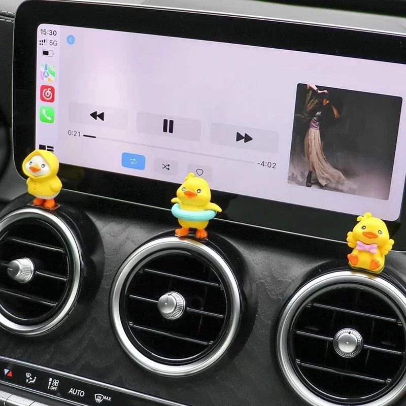 1Set Cartoon Resin Little Yellow Duck Model Car Center Console Decor Cute Car Ornaments Auto Interior Dashboard Accessories