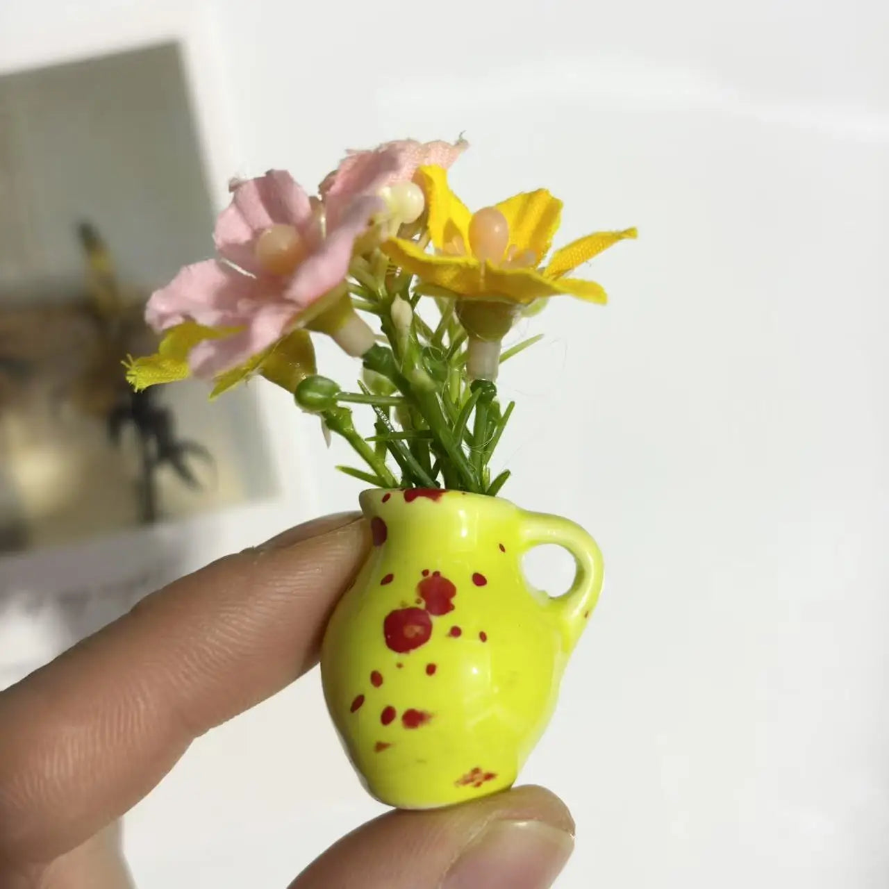 Ins Style Mini Ceramic Small Vase Refrigerator Sticker Creative 3D Stereo Home Decoration Magnet