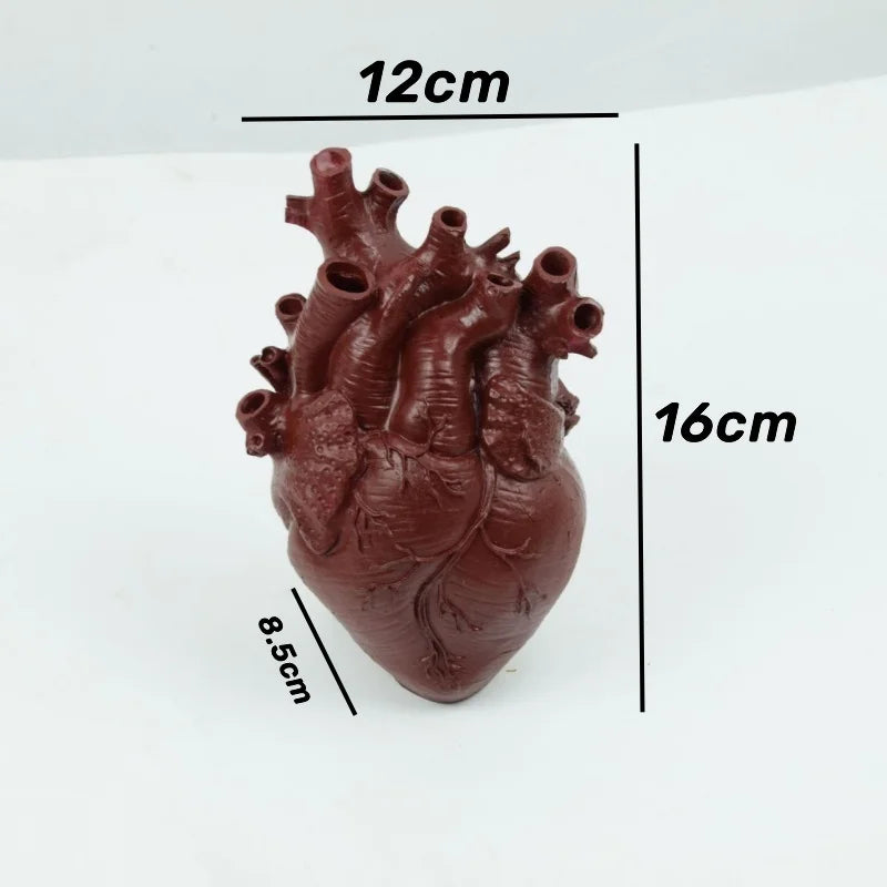 Heart-shaped Resin Vase for Flower Arrangement